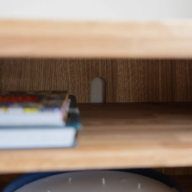 Mobile TV in rovere massiccio BALDER | NordicStory