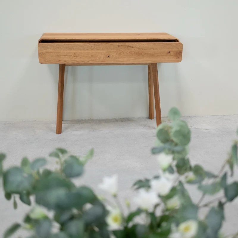 Consolle da toeletta in legno massello di rovere Geneva | NordicStory