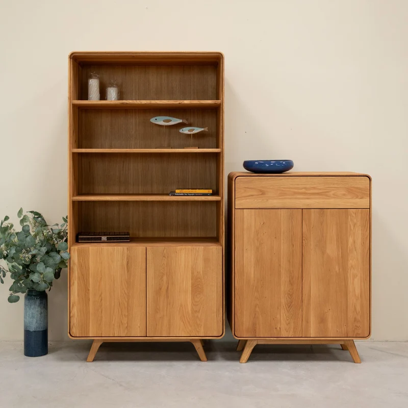 Vetrina in legno massello di rovere Geneva 2 | NordicStory
