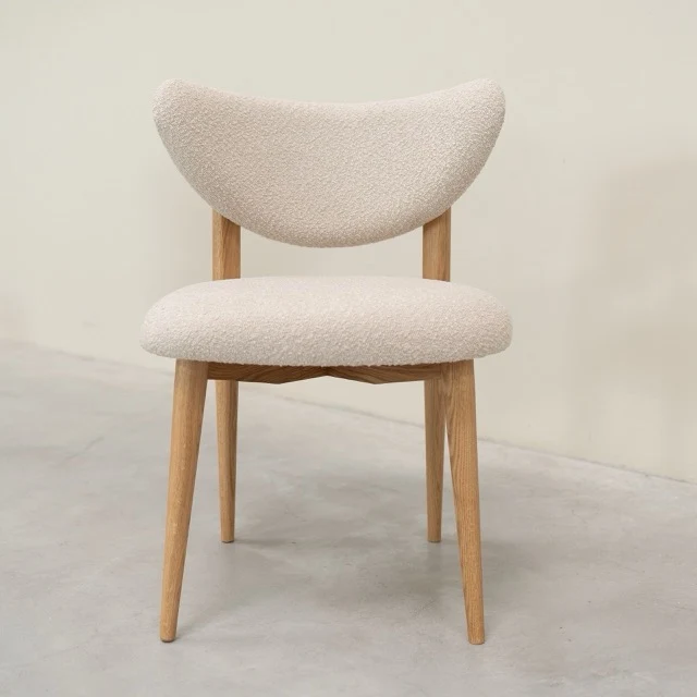 Set di sedie in rovere massiccio “Nube” | NordicStory