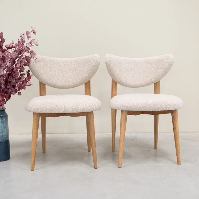Set di sedie in rovere massiccio “Nube” | NordicStory