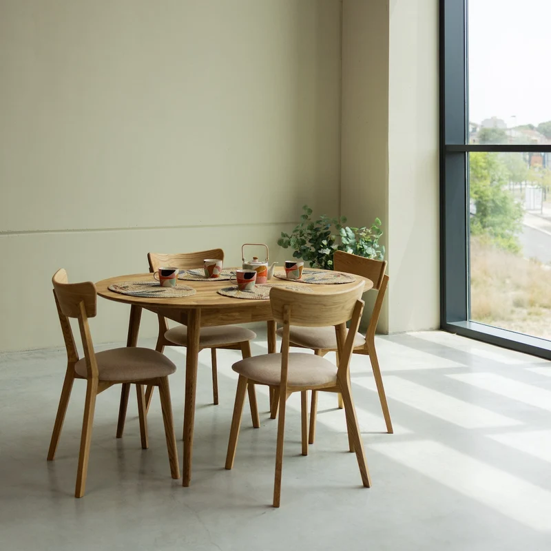 Tavolo da pranzo ovale allungabile in rovere massiccio Escandi 2 | NordicStory