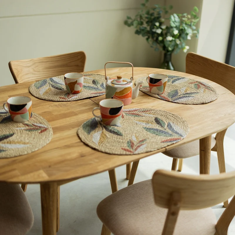 Tavolo da pranzo ovale allungabile in rovere massiccio Escandi 2 | NordicStory