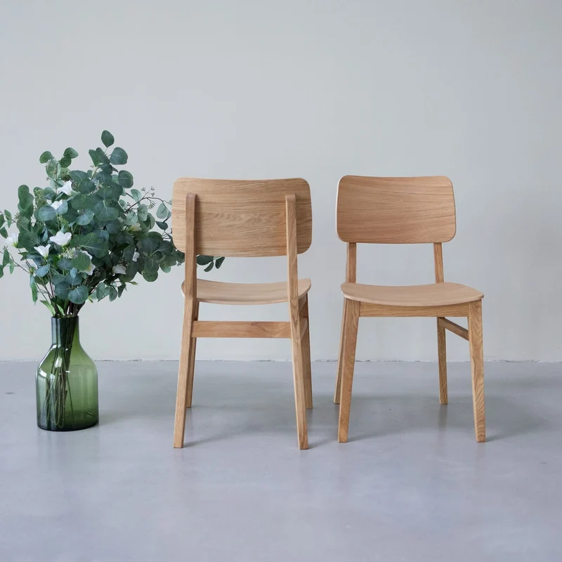 Confezione da 2 o 4 sedie da pranzo in legno di rovere KODAMA | NordicStory