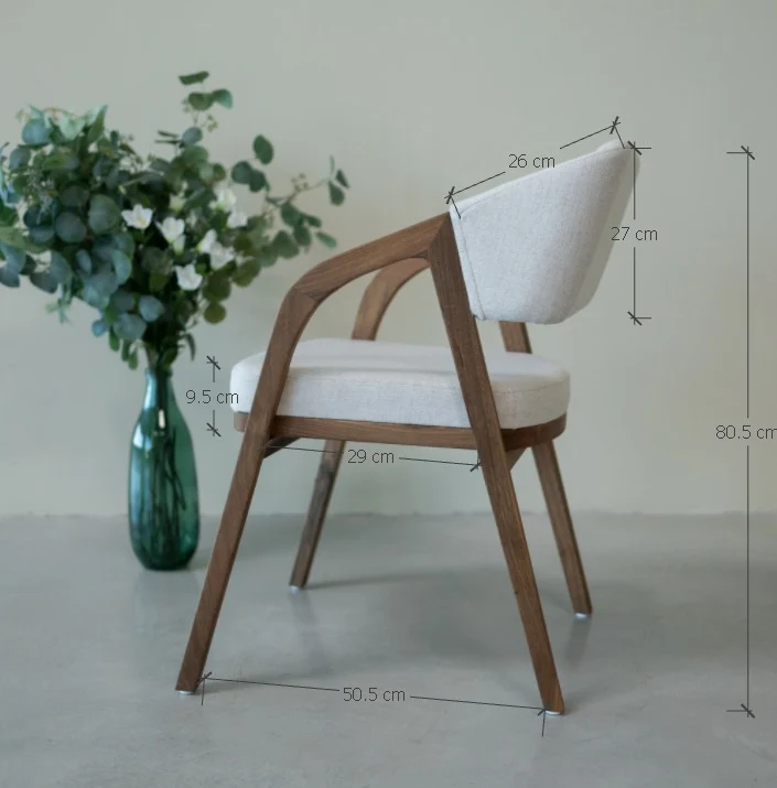 Sedia in legno massello di rovere o noce SWEDEN | NordicStory