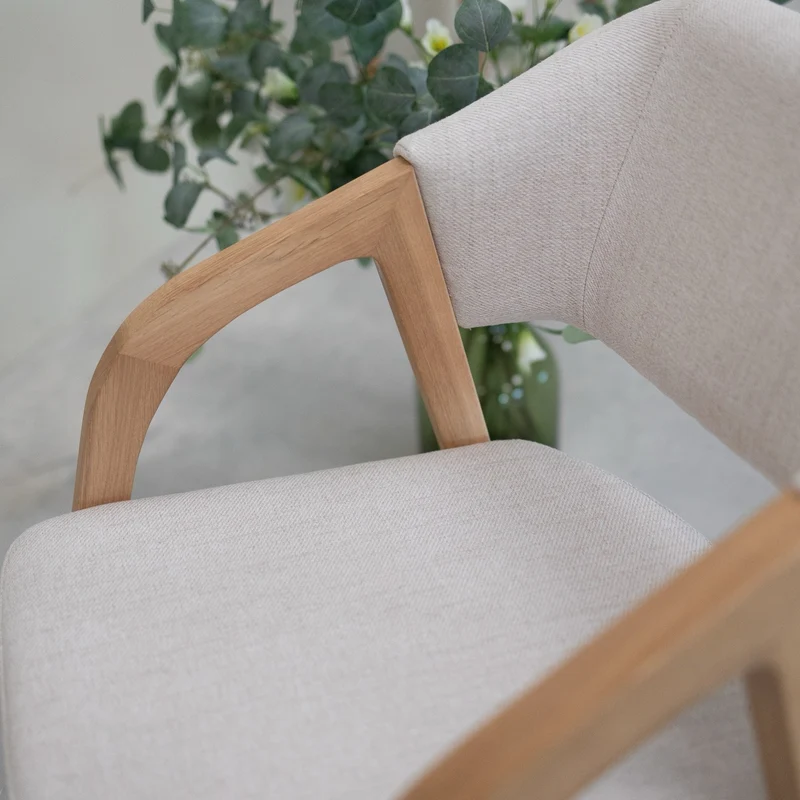 Sedia in legno massello di rovere o noce SWEDEN | NordicStory