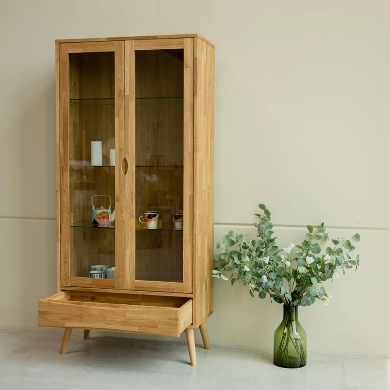 Vetrina in legno di rovere MALMO | NordicStory