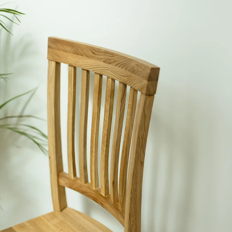 Set da 2 o 4 sedie da pranzo in rovere massiccio provenzale | NordicStory