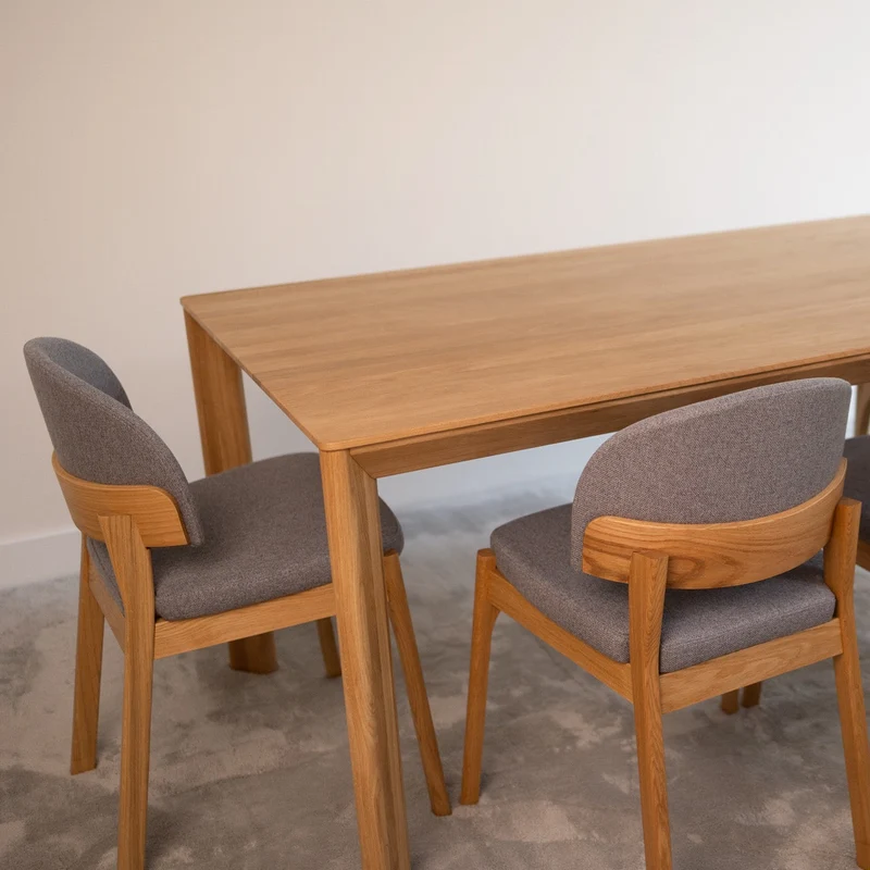 Tavolo da pranzo fisso in legno massello di rovere DITA | VESKOR
