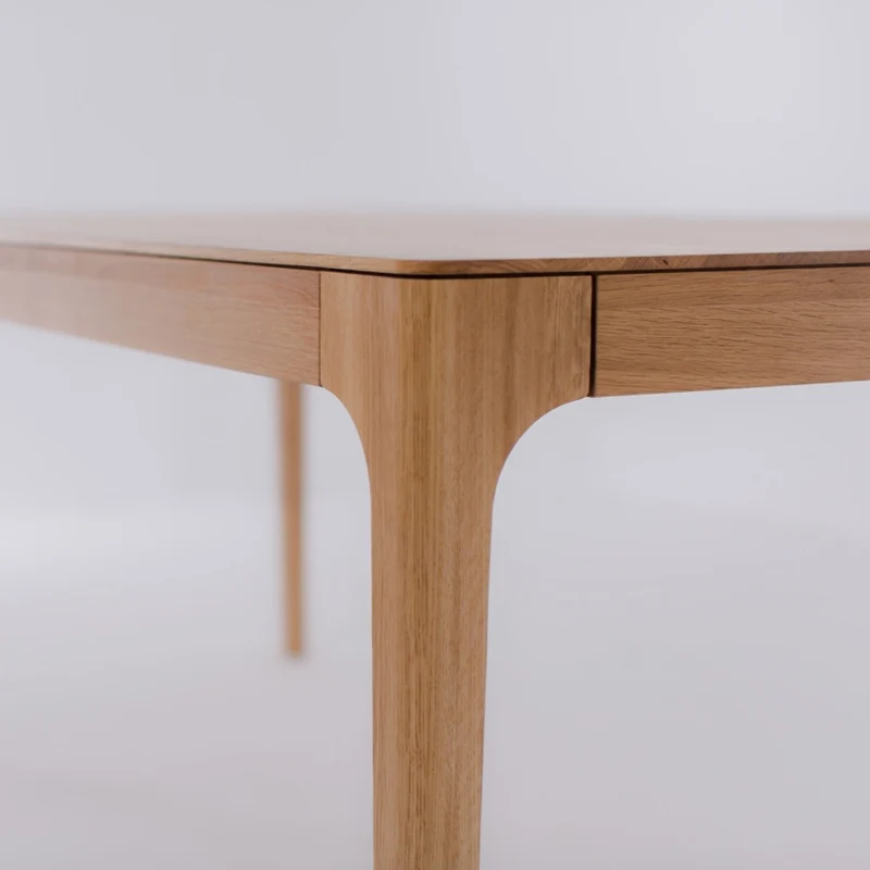 Tavolo da pranzo fisso in legno massello di rovere CREATIV | VESKOR