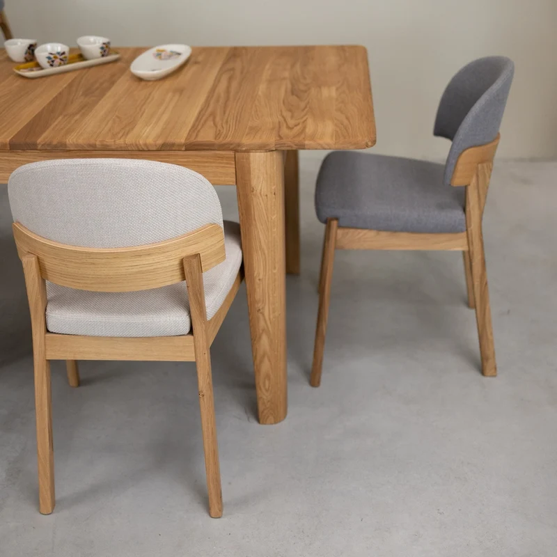 Tavolo da pranzo allungabile in rovere massiccio KODAMA | NordicStory