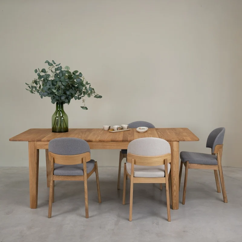 Tavolo da pranzo allungabile in rovere massiccio KODAMA | NordicStory