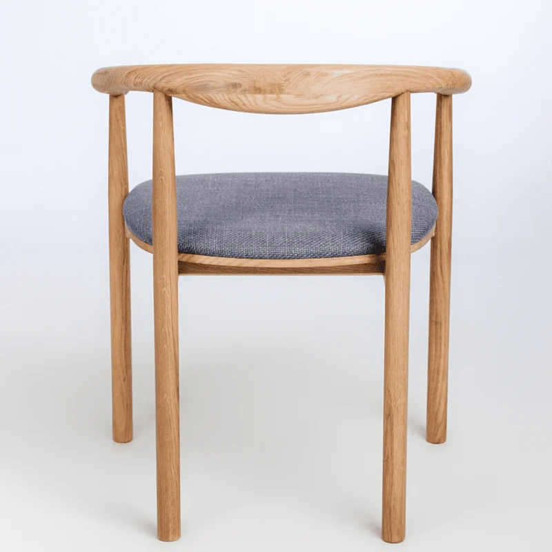 Confezione da 2 o 4 sedie in rovere massiccio imbottite Lea | NordicStory