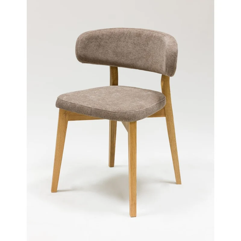 Set da 2 o 4 sedie da pranzo in rovere massiccio Claus, con rivestimento grigio o marrone | NordicStory