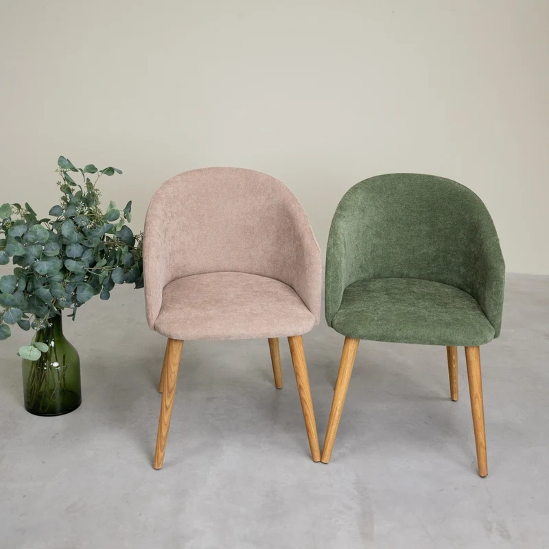 Poltrona Ana in rovere massiccio con rivestimento | NordicStory