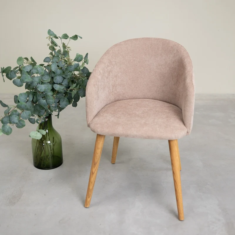 Poltrona Ana in rovere massiccio con rivestimento | NordicStory