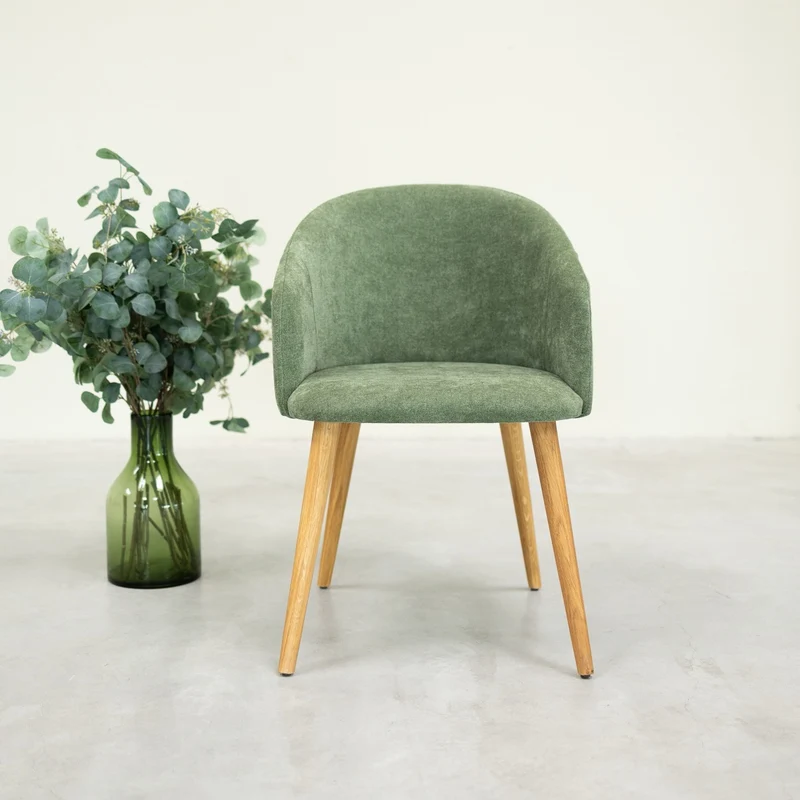 Poltrona Ana in rovere massiccio con rivestimento | NordicStory