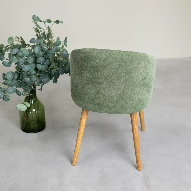 Poltrona Ana in rovere massiccio con rivestimento | NordicStory