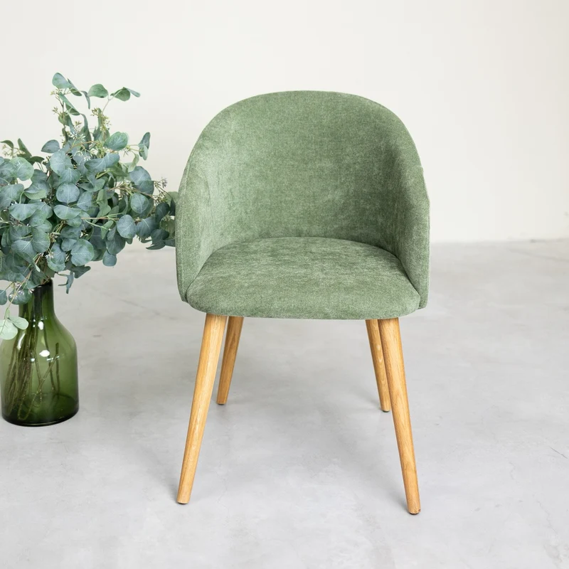 Poltrona Ana in rovere massiccio con rivestimento | NordicStory