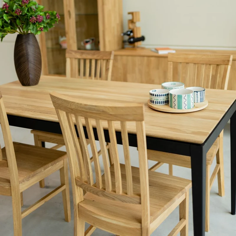 Set da 2 o 4 sedie da pranzo in rovere massiccio provenzale | NordicStory