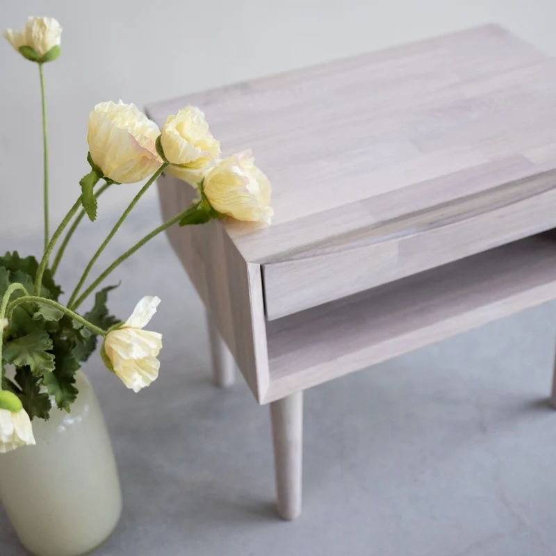 Comodino in legno massello di rovere Escandi 2 | NordicStory