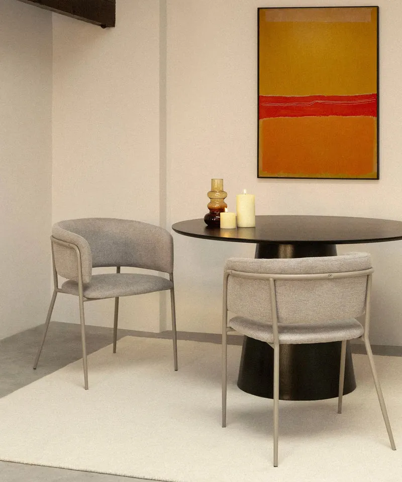 Silla de Comedor en Tela y Metal con Reposabrazos Teresa