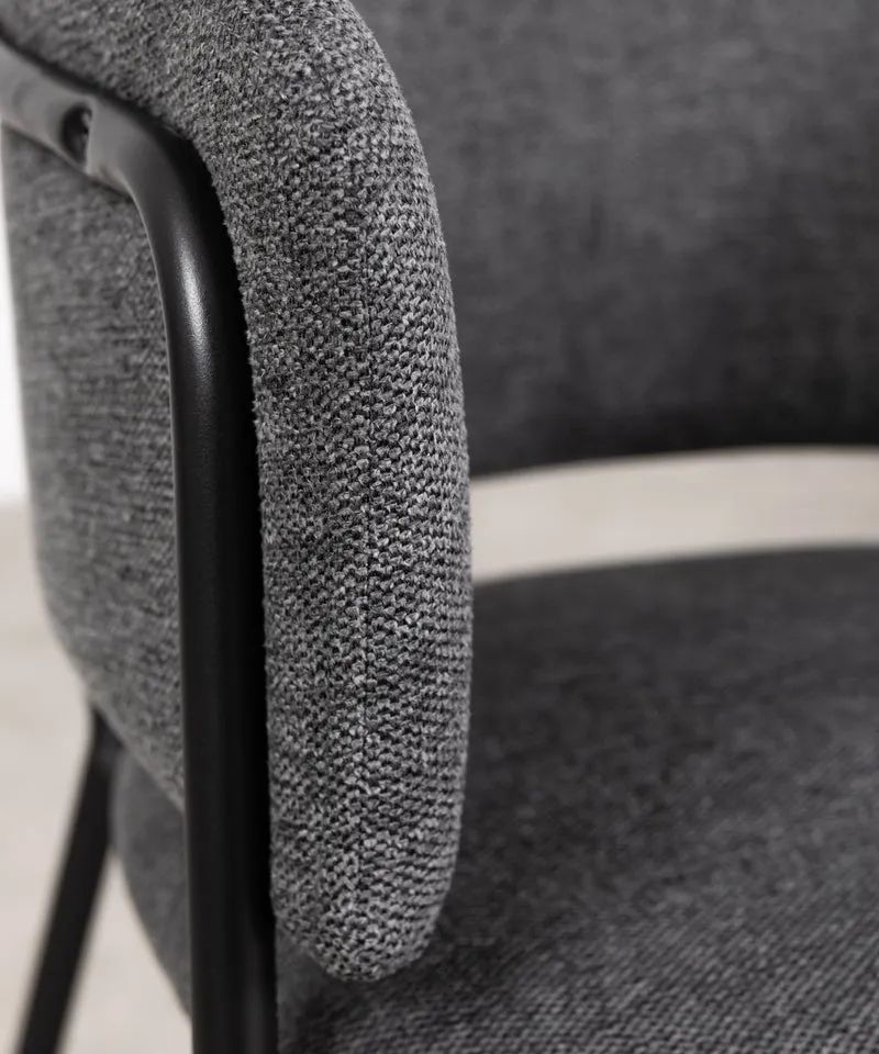 Silla de Comedor en Tela y Metal con Reposabrazos Teresa