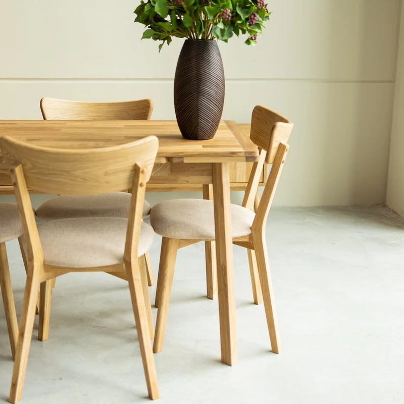 Tavolo da pranzo allungabile in legno massello di rovere Mini 1 | NordicStory