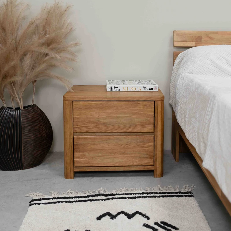 Comodino in legno massello di rovere Elsa | NordicStory