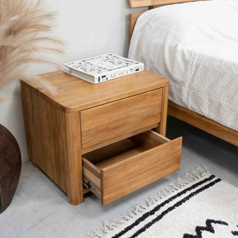 Comodino in legno massello di rovere Elsa | NordicStory