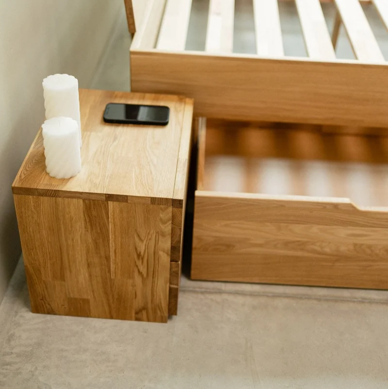 Comodino in legno massello di rovere Denmark 2 | NordicStory