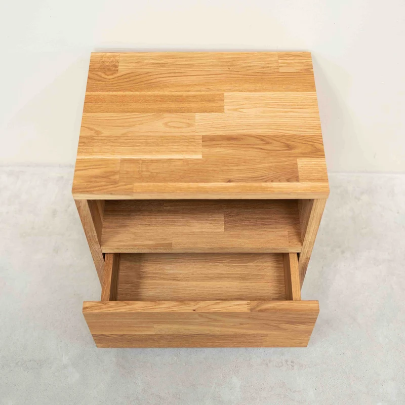 Comodino in legno massello di rovere Denmark | NordicStory