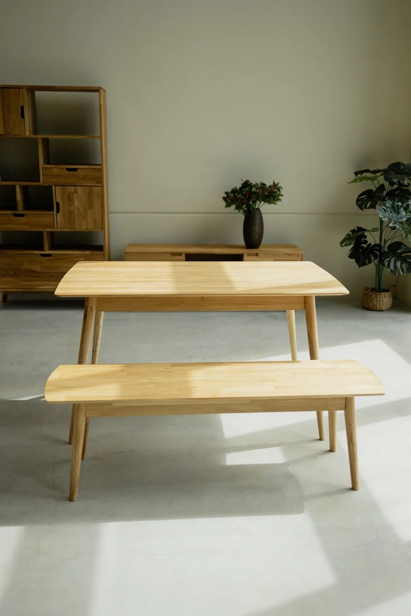Panca in legno massello di quercia Escandi | NordicStory