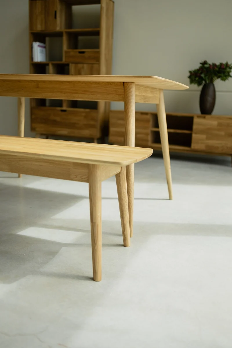 Panca in legno massello di quercia Escandi | NordicStory