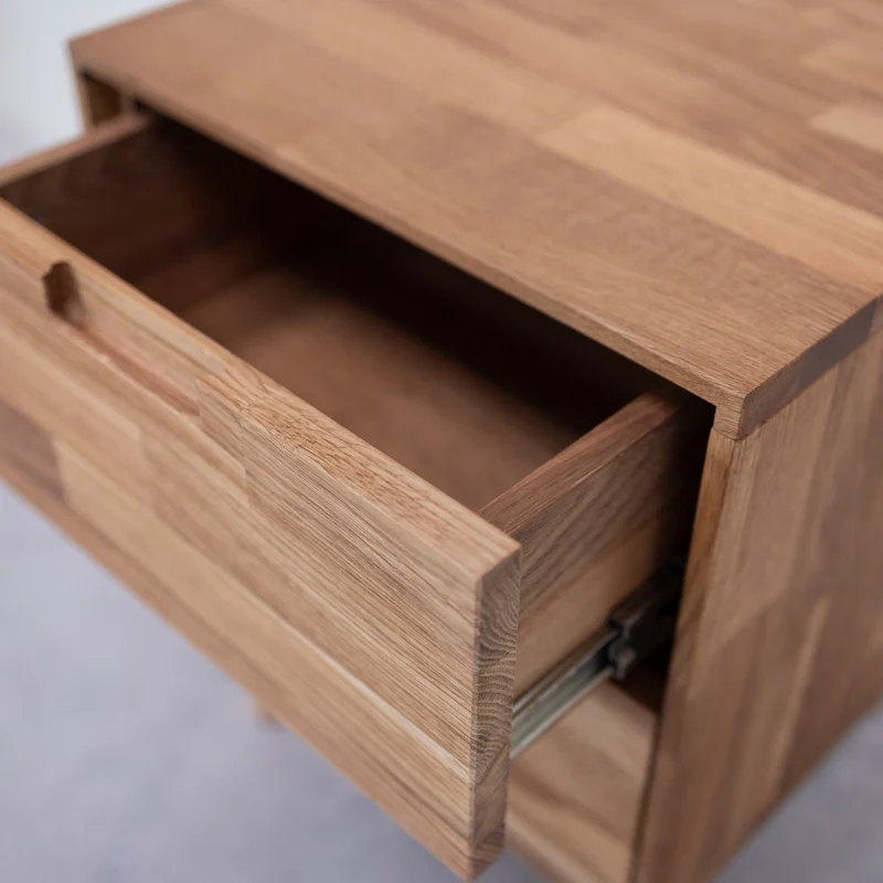 Comodino in legno massello di rovere Escandi | NordicStory