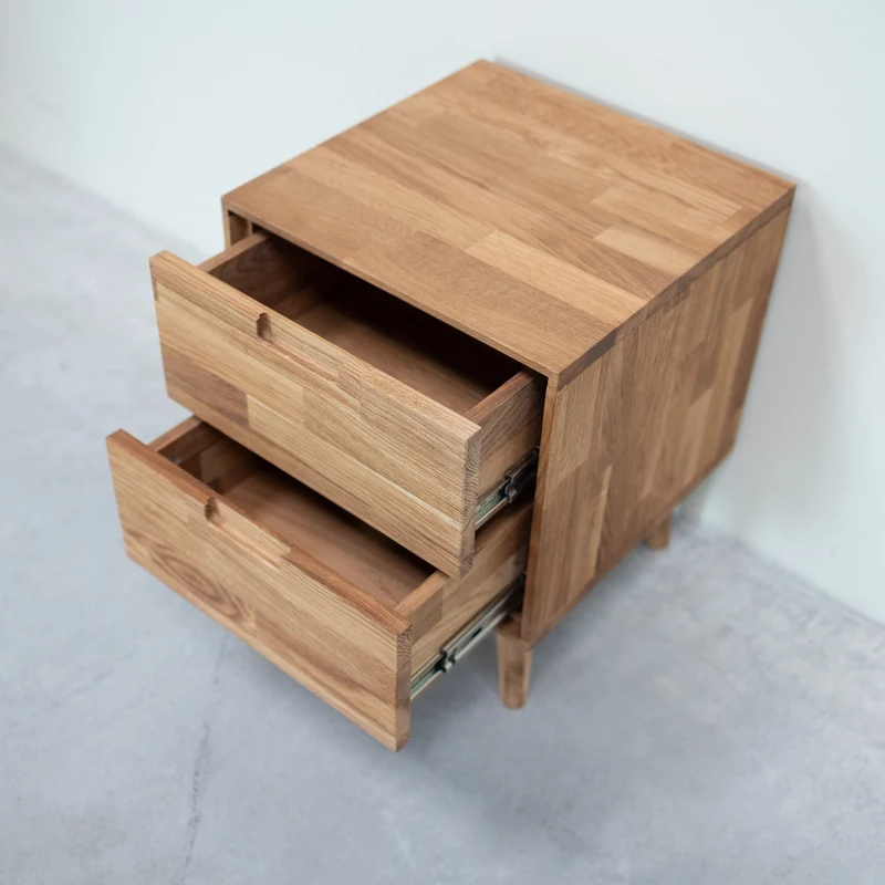 Comodino in legno massello di rovere Escandi | NordicStory