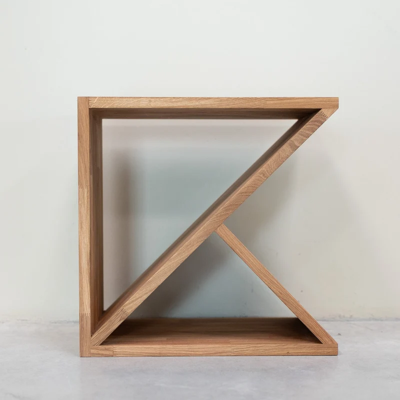 Tavolino, comodino in legno massello di rovere Denmark | NordicStory