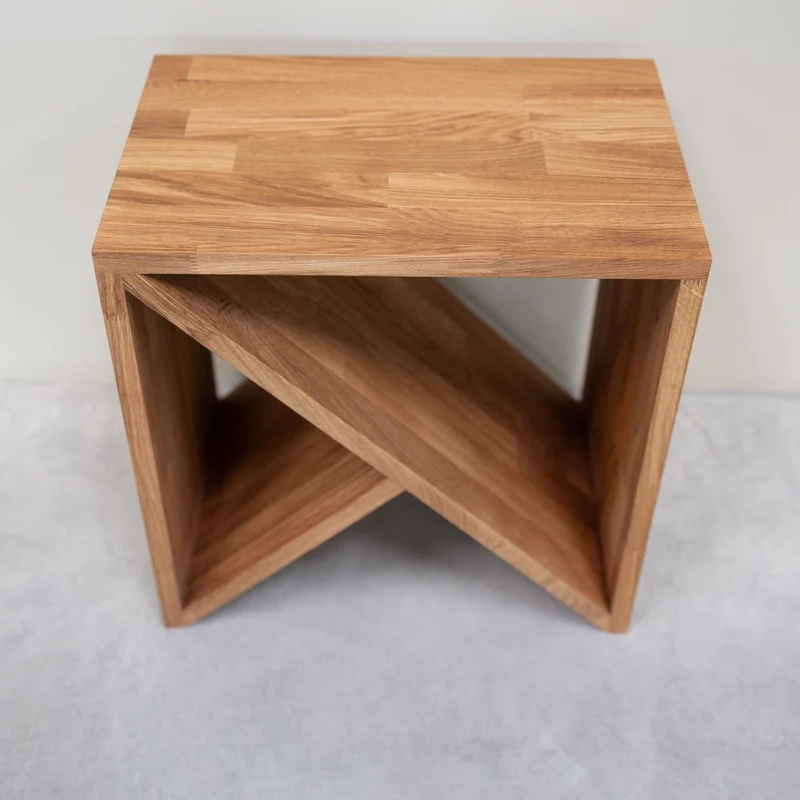 Tavolino, comodino in legno massello di rovere Denmark | NordicStory