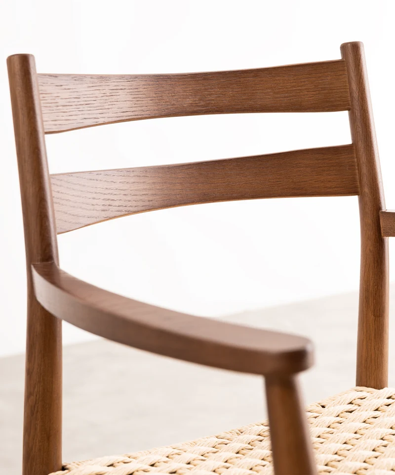 Silla de Comedor en Madera y Cuerda Trenzada con Reposabrazos Nona Arms