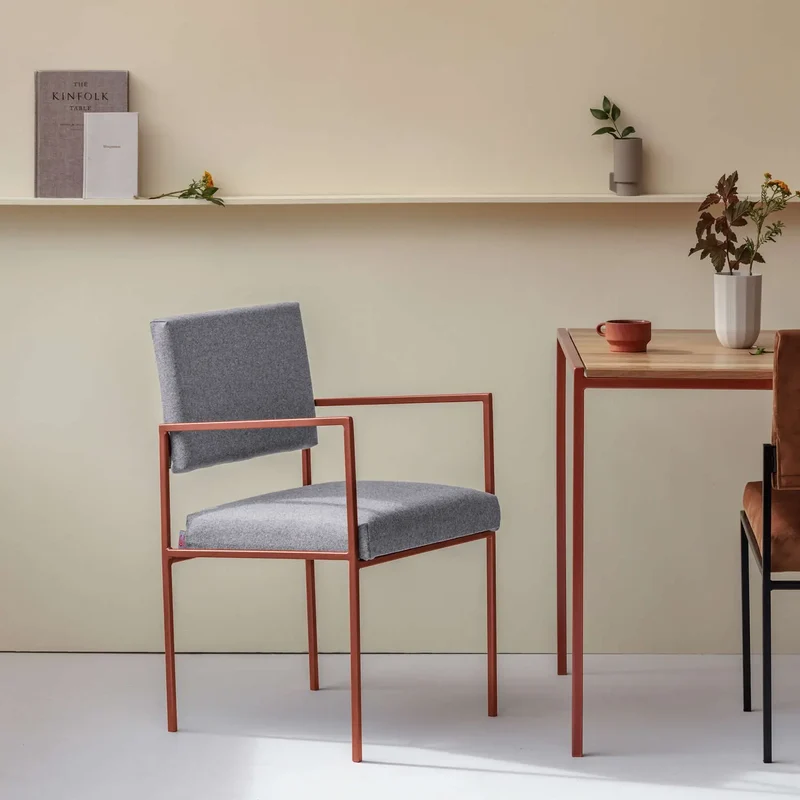 Cube Esstischstuhl mit Armlehnen - Wool Line