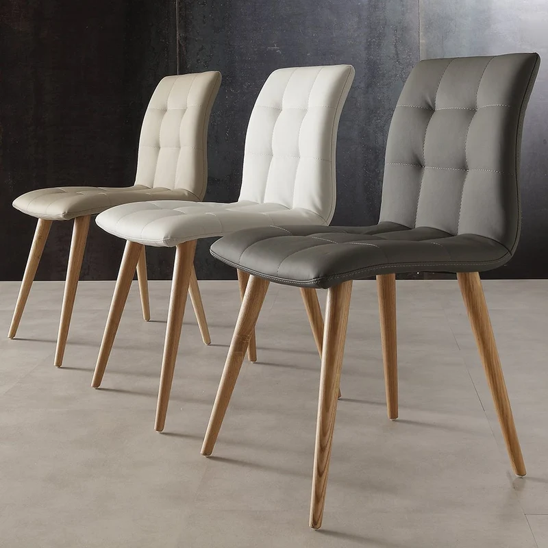 Finland - Set da 4 Sedia moderna da salotto imbottita in ecopelle e gambe faggio massello - vari colori