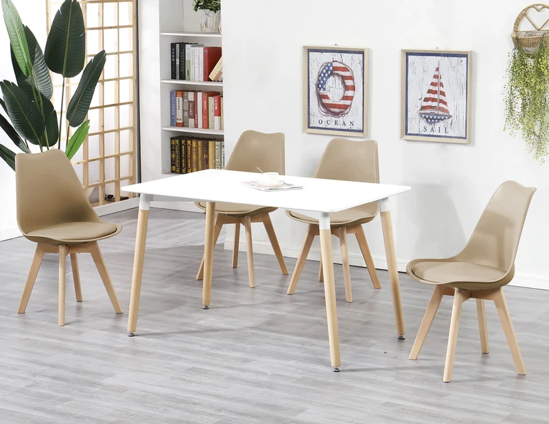 Set 4 Sedie Con Gambe In Legno Di Faggio Seduta In SimilPelle Il Gruppone