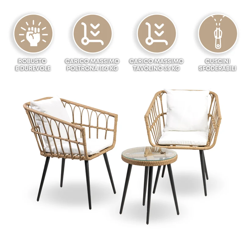 Set Bistrot da Esterno in Rattan con 2 Poltrone e Tavolino con Piano in Vetro e Cuscini Il Gruppone