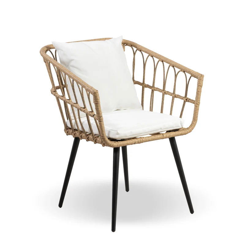 Set Bistrot da Esterno in Rattan con 2 Poltrone e Tavolino con Piano in Vetro e Cuscini Il Gruppone