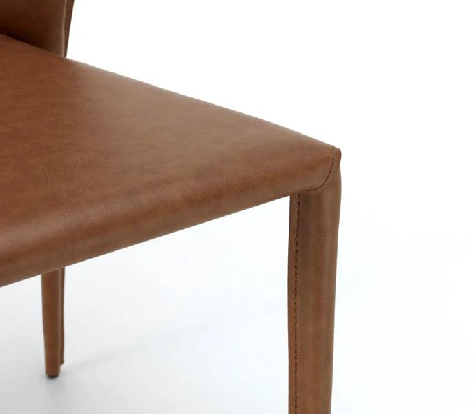 Set da 4 Sedia moderna in similpelle schienale curvo cm 49x56x82h - vari colori