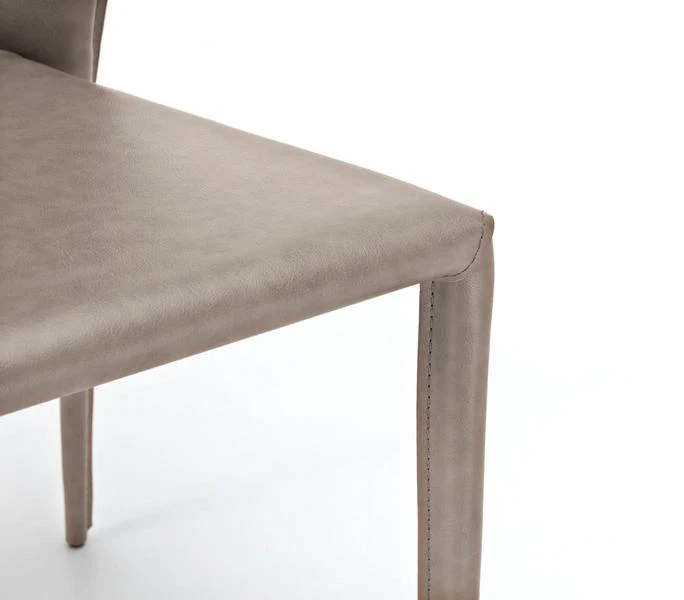 Set da 4 Sedia moderna in similpelle schienale curvo cm 49x56x82h - vari colori