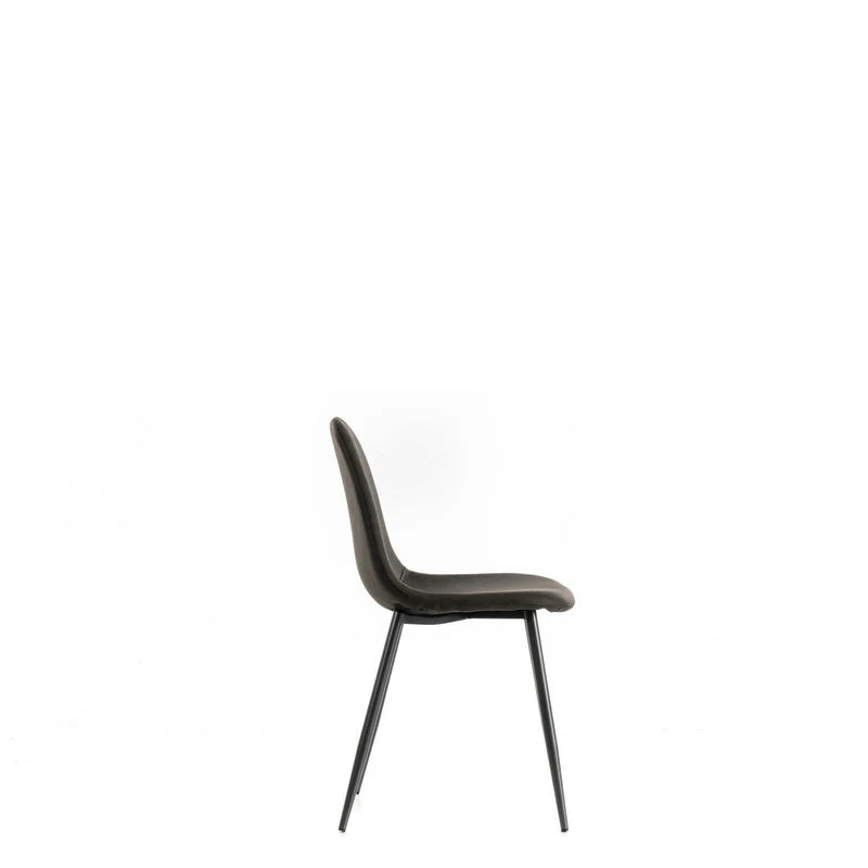 Set da 4 Sedia con scocca in similpelle gambe in metallo nero cm 44x50x84h - vari colori