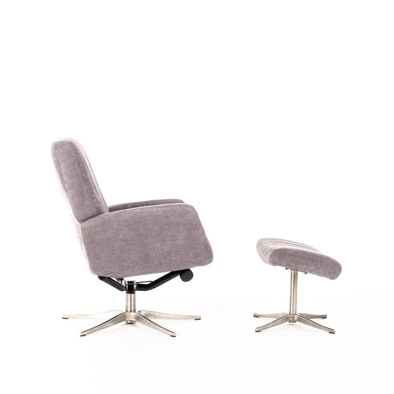 Poltrona moderna con schienale reclinabile e poggiapiedi cm 76x61x74h - vari colori