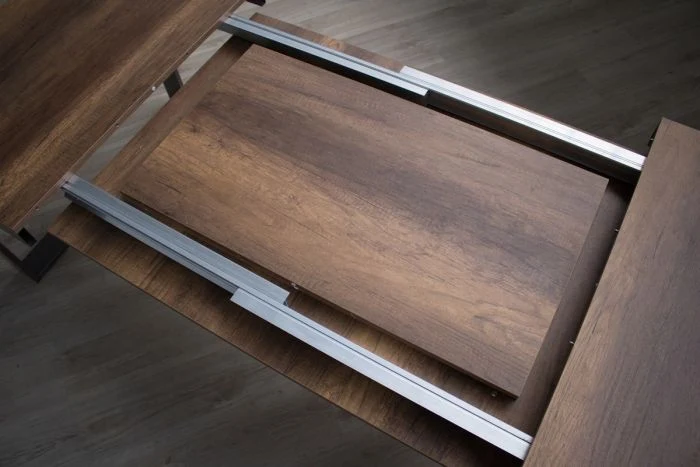 Rio - Tavolo design moderno allungabile struttura in metallo piano legno - Vari modelli
