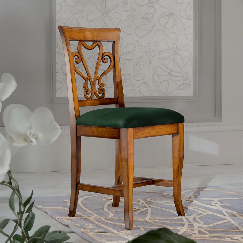 Sedia Classica Cuore in Legno e Vera Pelle – Tiziano